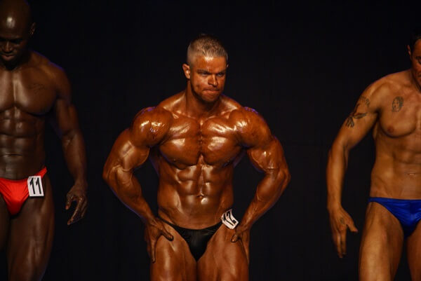 Le champion Blege M Bosmans lors du posing